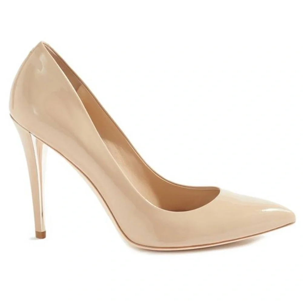 NEW GUESS BY MARCIANO ELSA PUMPS SZ 10